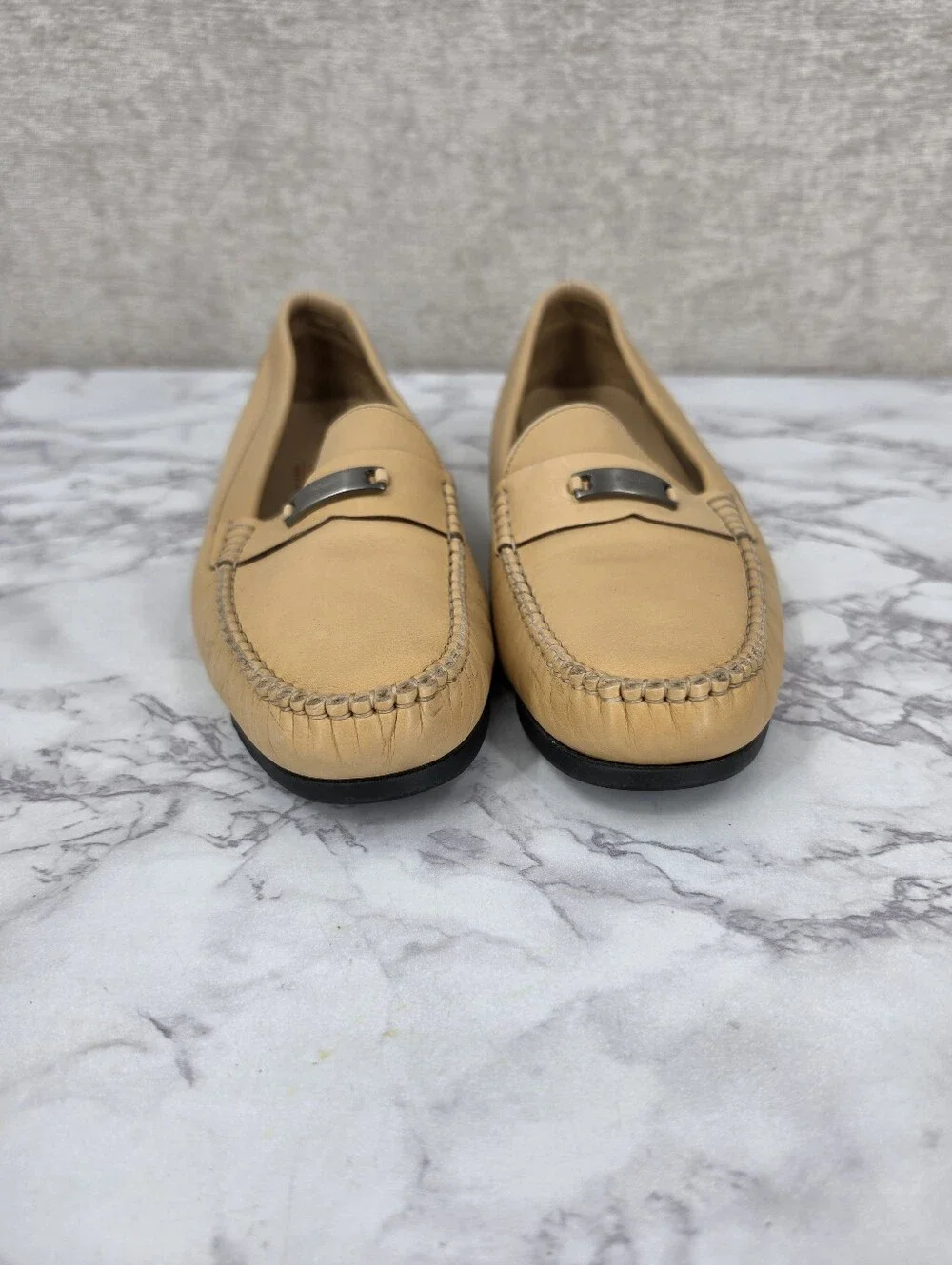 Salvatore Ferragamo Sport Tan Leather Gancio Driving Moccasin Loafers Shoes